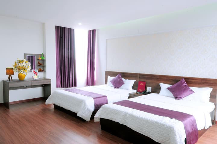 Van Giang Hotel