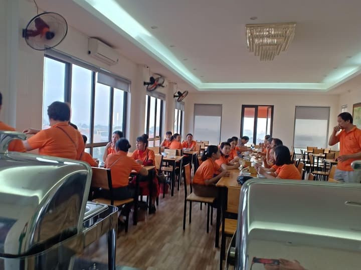 Van Giang Hotel