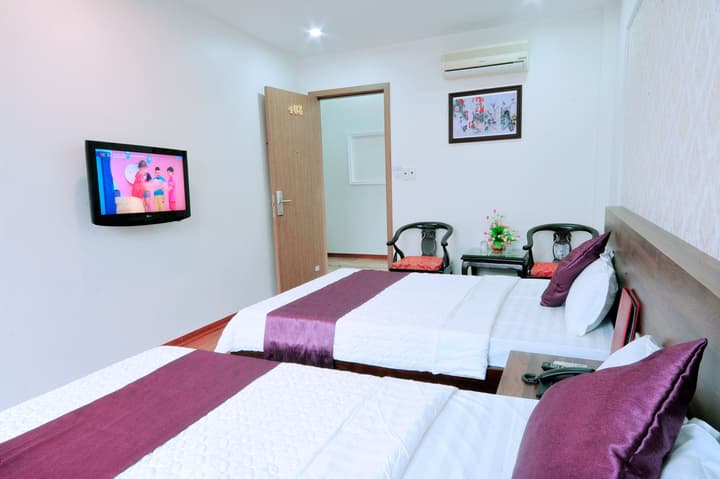 Van Giang Hotel