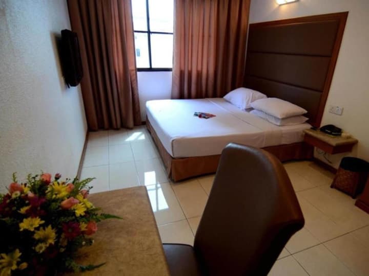 Crystal Lodge
