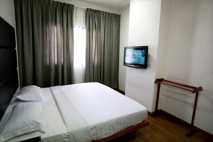 Crystal Lodge