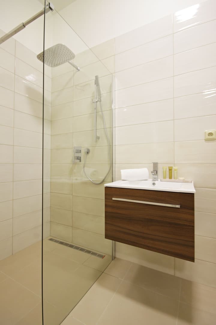 Alveo Suites