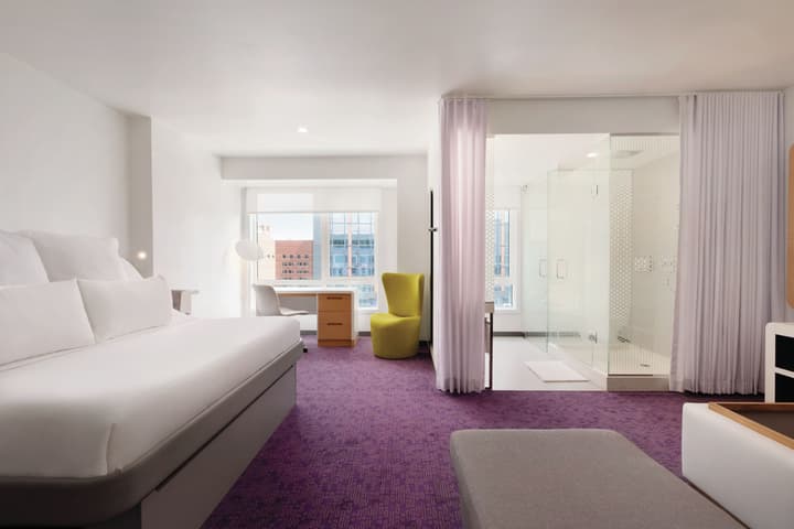 YOTEL Boston, Select by Hilton