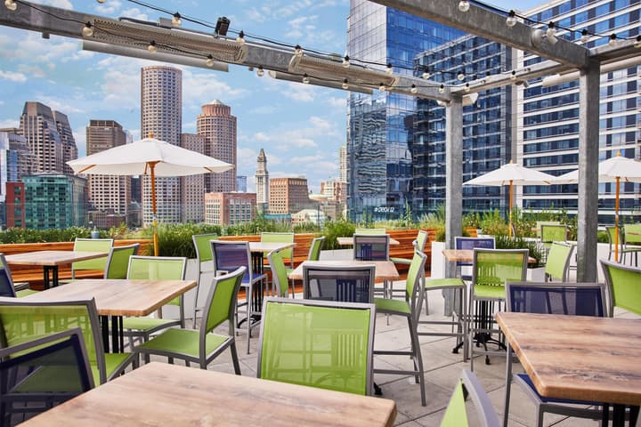 YOTEL Boston, Select by Hilton