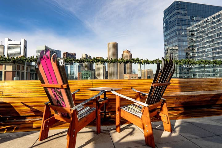 YOTEL Boston, Select by Hilton