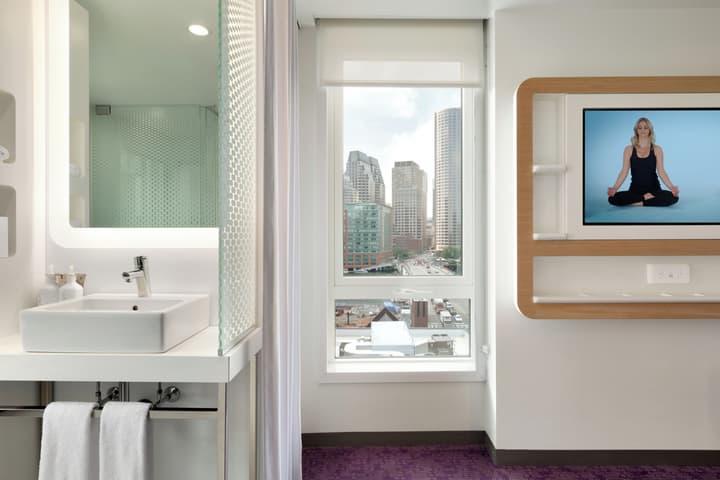 YOTEL Boston, Select by Hilton