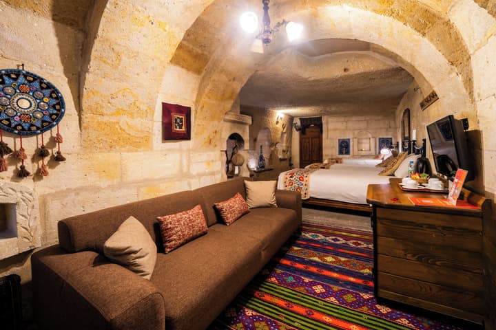 Tulip Cave Suites