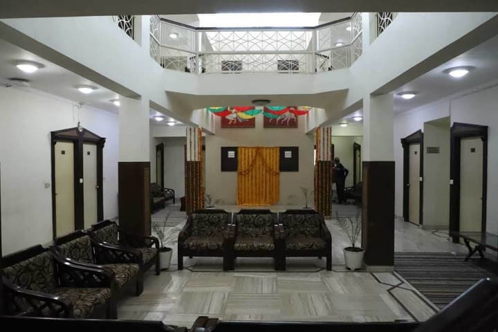 Hotel Ashish Palace