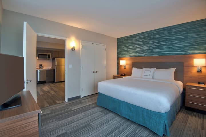 TownePlace Suites by Marriott Miami Airport