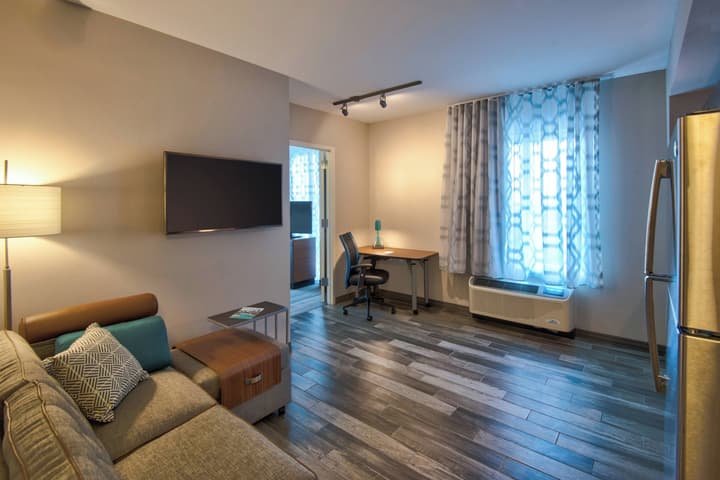 TownePlace Suites by Marriott Miami Airport