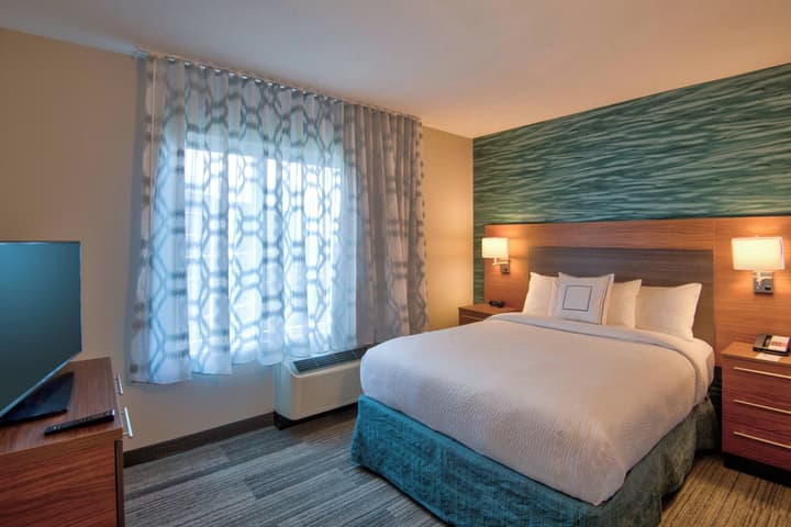TownePlace Suites by Marriott Miami Airport