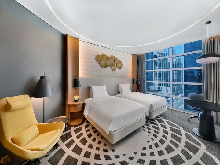 DoubleTree by Hilton Dubai - Business Bay