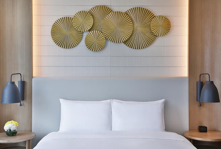 DoubleTree by Hilton Dubai - Business Bay