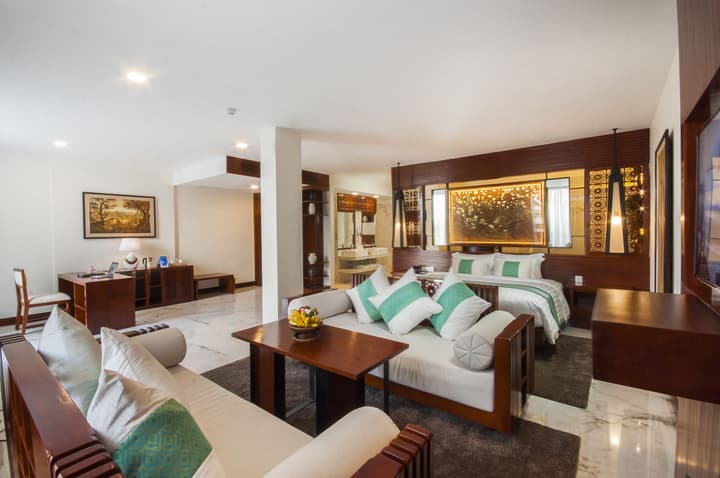 Lotus Blanc Hotel