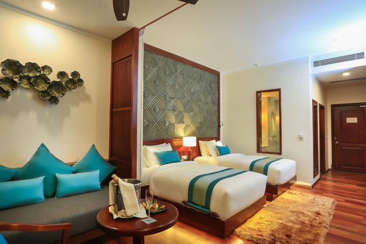 Lotus Blanc Hotel