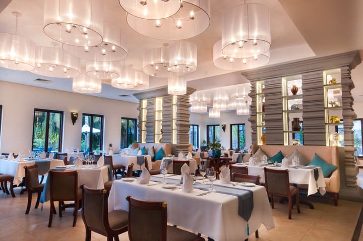 Lotus Blanc Hotel