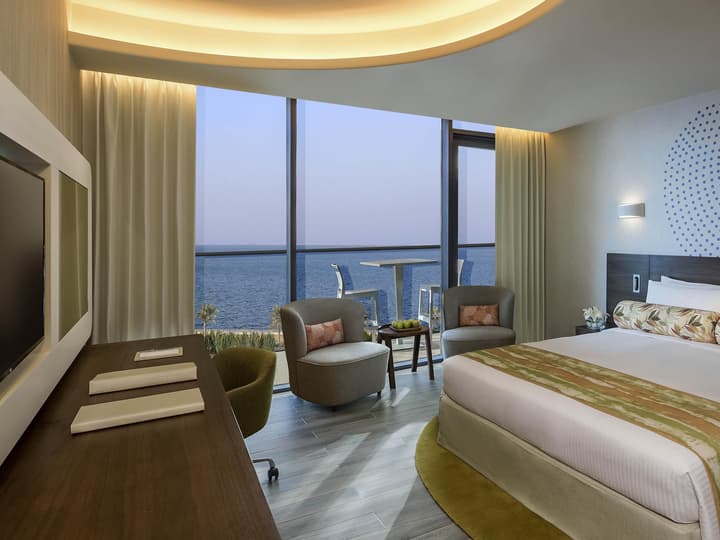 The Retreat Palm Dubai MGallery by Sofitel