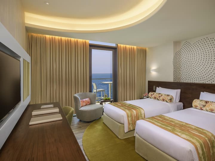 The Retreat Palm Dubai MGallery by Sofitel