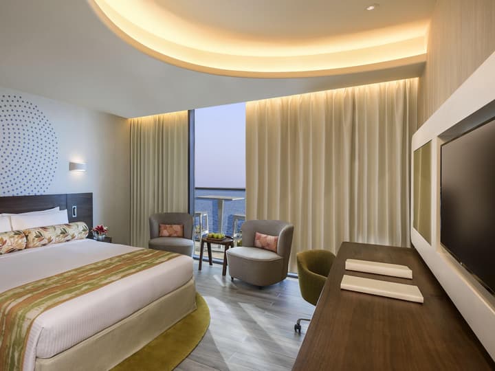 The Retreat Palm Dubai MGallery by Sofitel