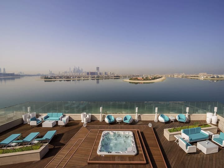 The Retreat Palm Dubai MGallery by Sofitel