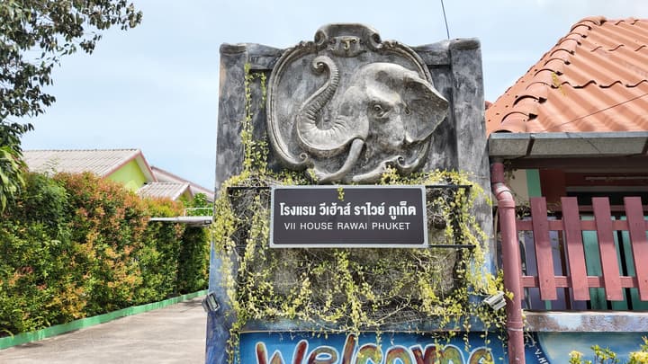 VII HOUSE RAWAI PHUKET