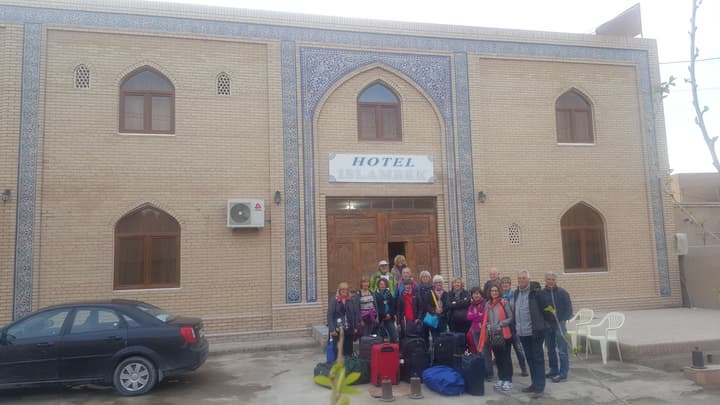Islambek Hotel & Travel