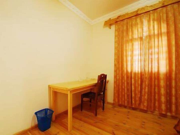 Islambek Hotel & Travel
