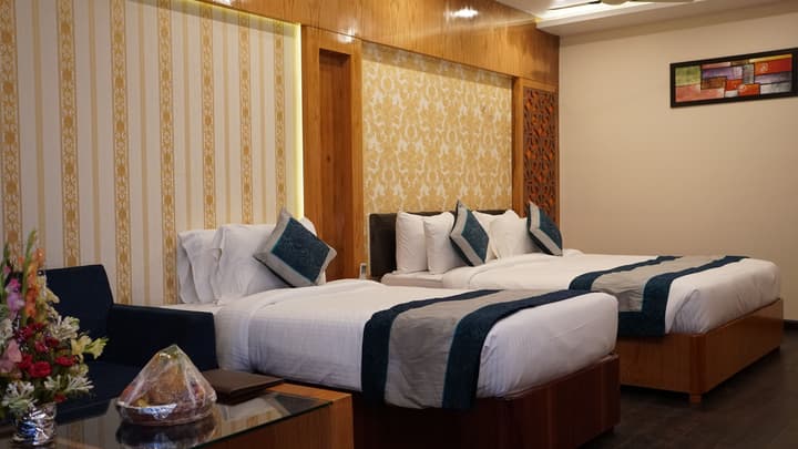 Hotel Tridev