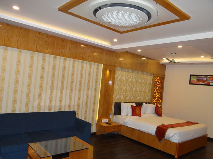 Hotel Tridev