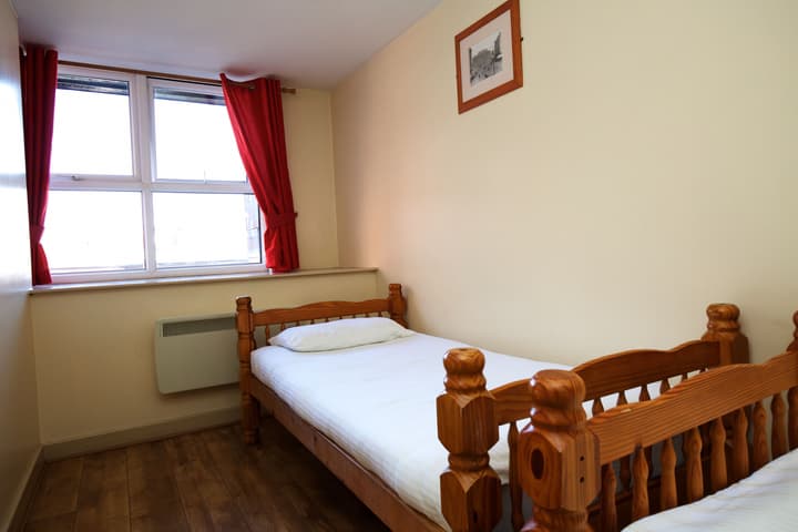 International Inn - Hostel