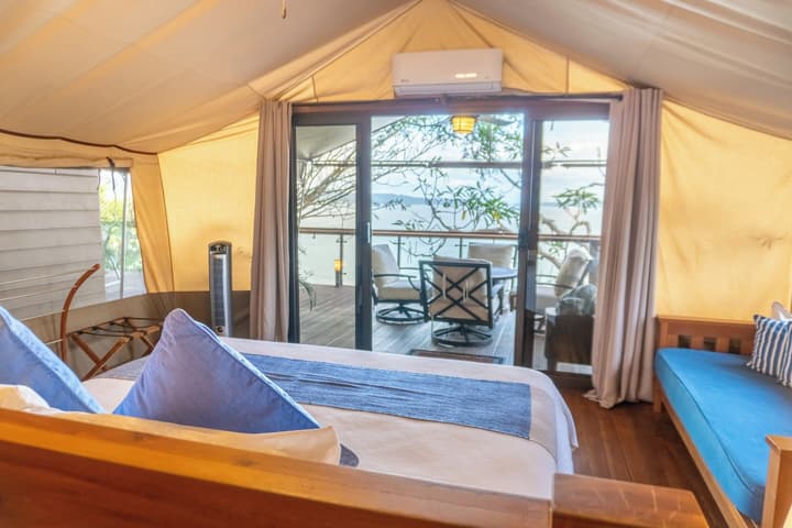 Isla Chiquita Glamping Hotel