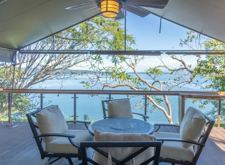 Isla Chiquita Glamping Hotel