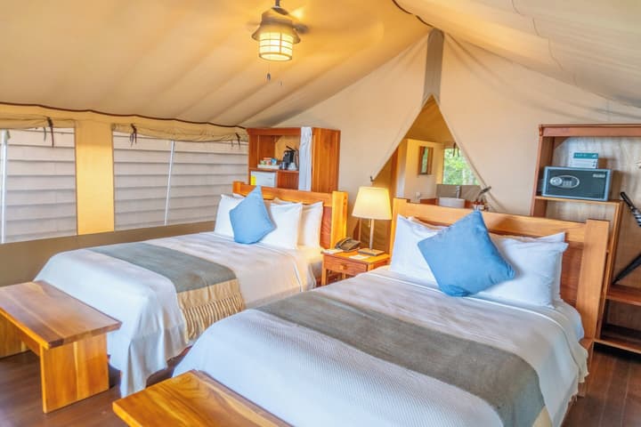 Isla Chiquita Glamping Hotel