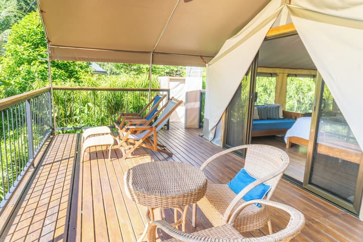 Isla Chiquita Glamping Hotel