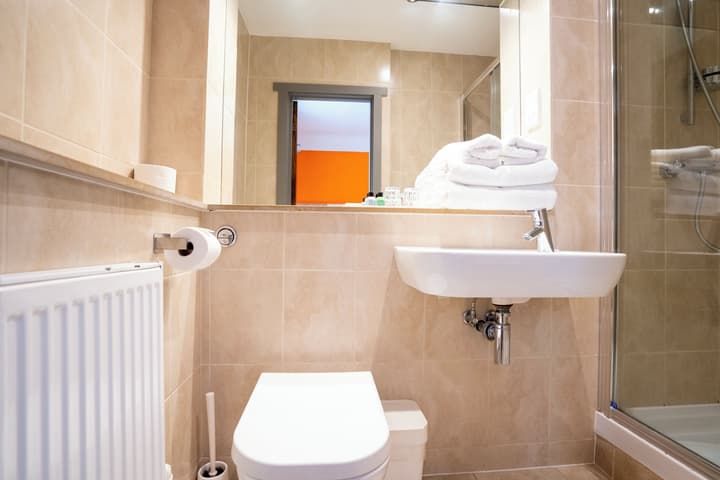 Remont Oxford Hotel