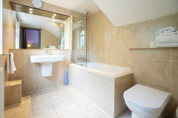 Remont Oxford Hotel