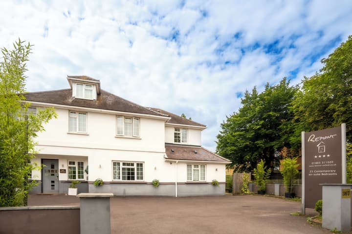 Remont Oxford Hotel
