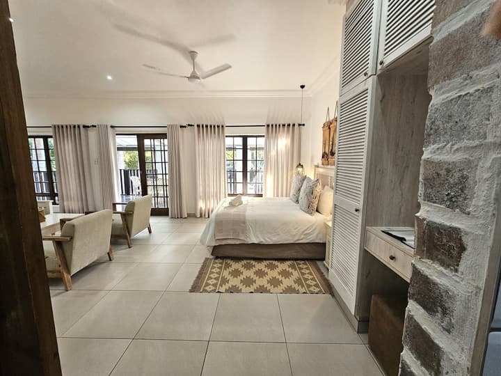 Lalapanzi Guest House