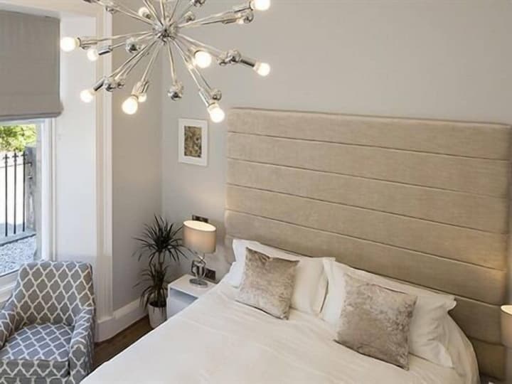 The Lane Hotel