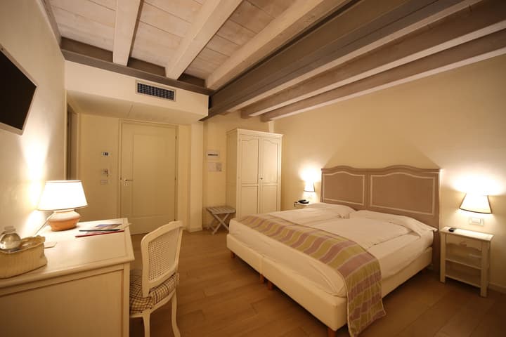 Hotel Villa Moron