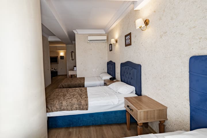 Konur Hotel