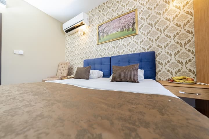 Konur Hotel