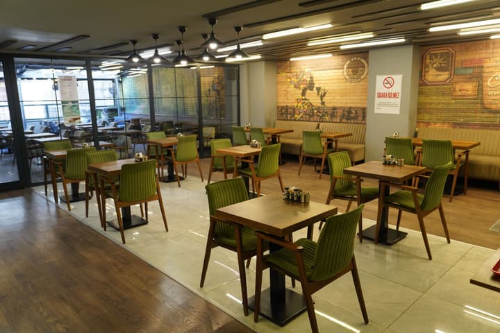 Konur Hotel