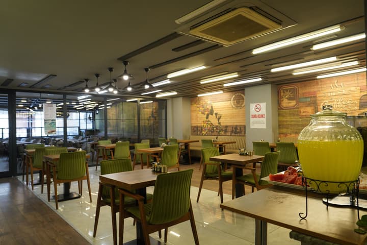 Konur Hotel