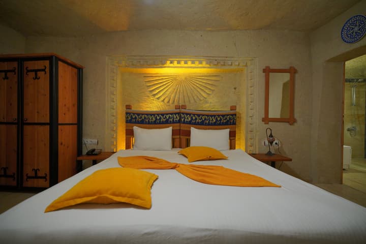 Fosil Cave Hotel