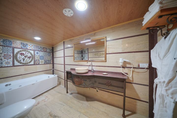Fosil Cave Hotel