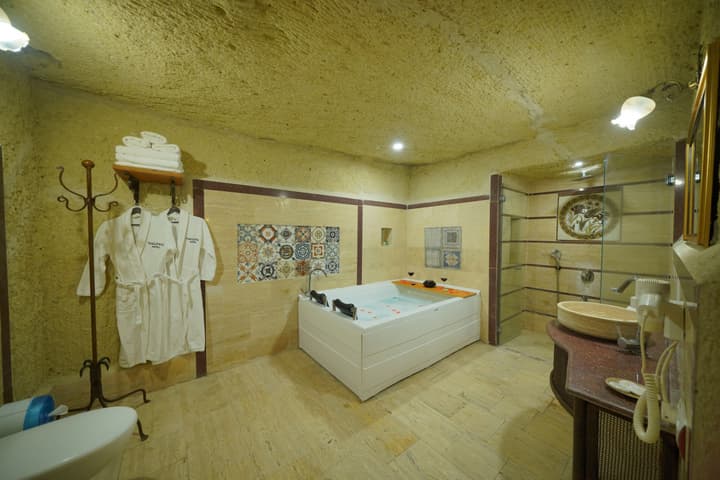 Fosil Cave Hotel