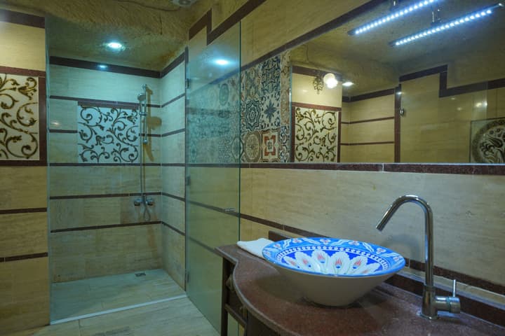 Fosil Cave Hotel