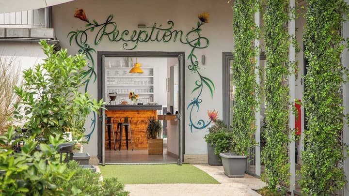 Urban Garden Hotel