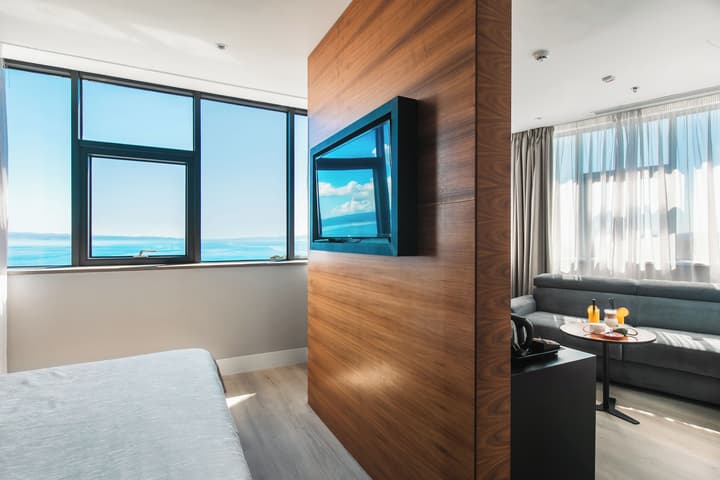Marvie Hotel & Health